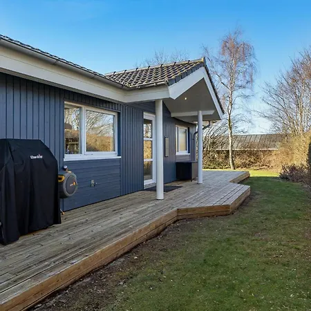 Stunning In V With Kitchen Hébergement de vacances