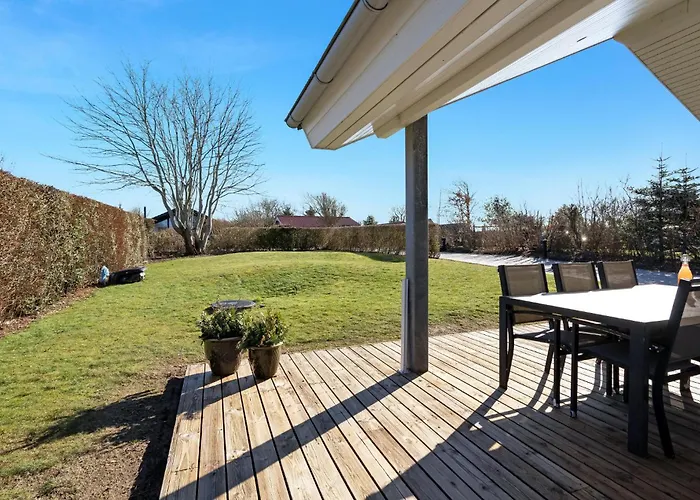 Nyaraló Stunning In V With Kitchen Esbjerg