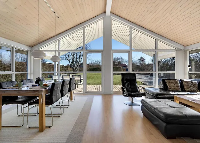 Nyaraló Stunning In V With Kitchen Esbjerg